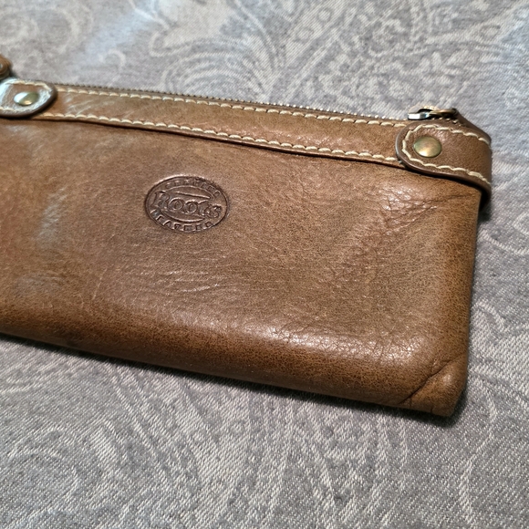 Roots Tribe Leather Wallet - Picture 5 of 11